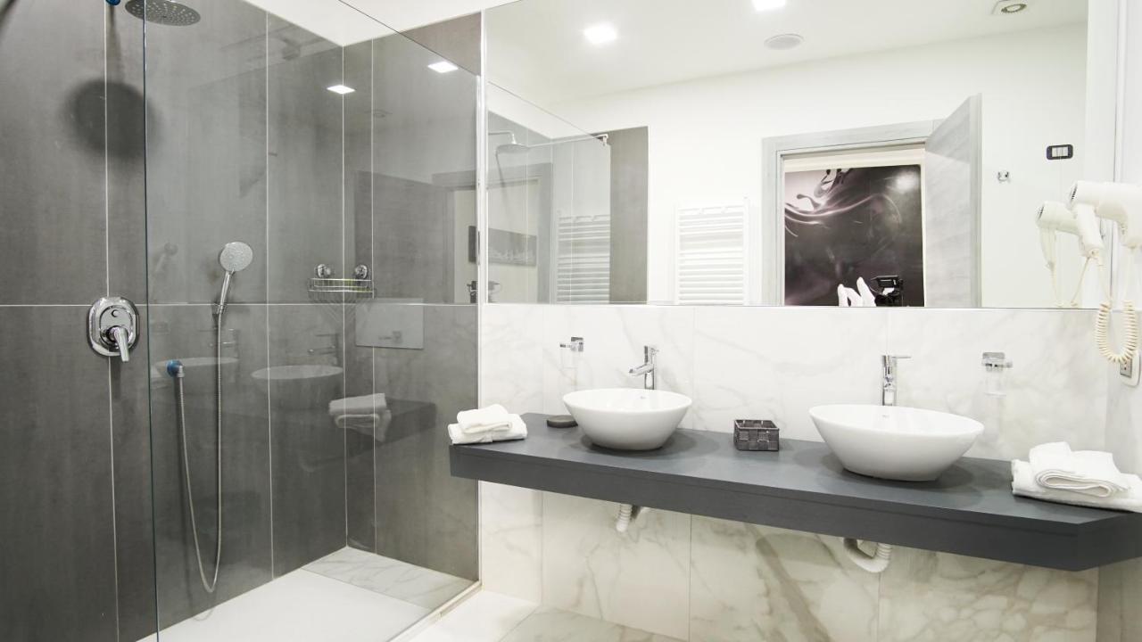 Hotel Cesare 14 Napoli Ngoại thất bức ảnh