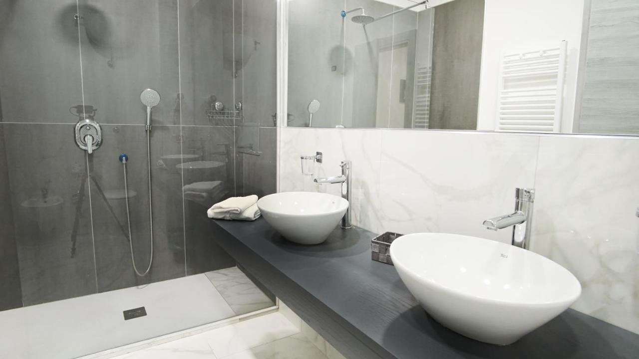 Hotel Cesare 14 Napoli Ngoại thất bức ảnh