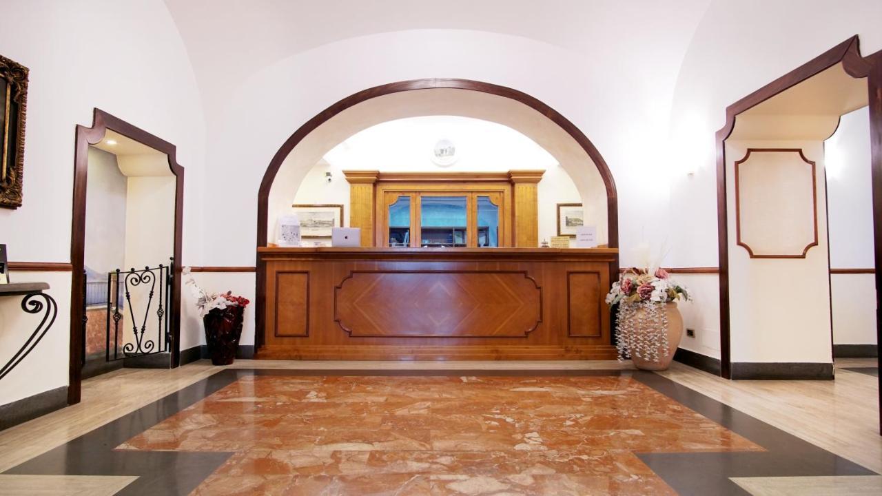 Hotel Cesare 14 Napoli Ngoại thất bức ảnh