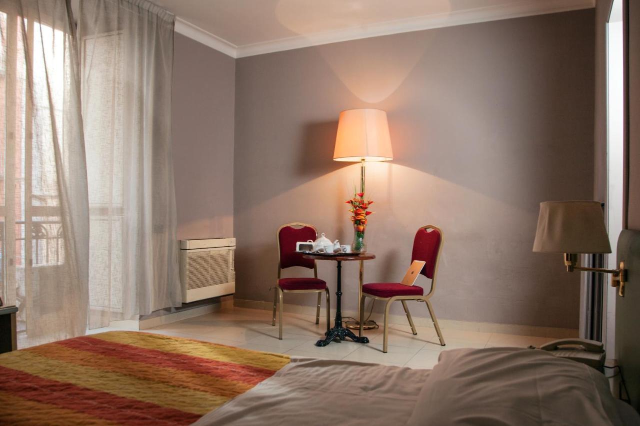 Hotel Cesare 14 Napoli Ngoại thất bức ảnh